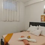 Sanja - 212 Apartment