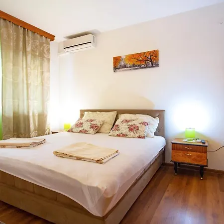 Sanja - 212 Apartman