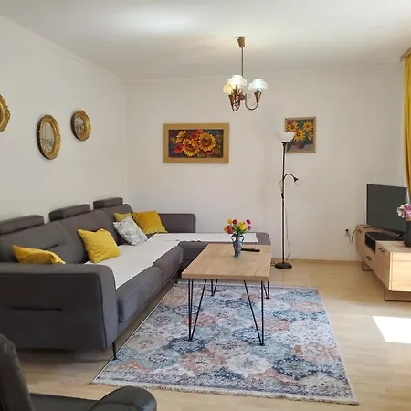 Apartment Sanja - 212 Mostar
