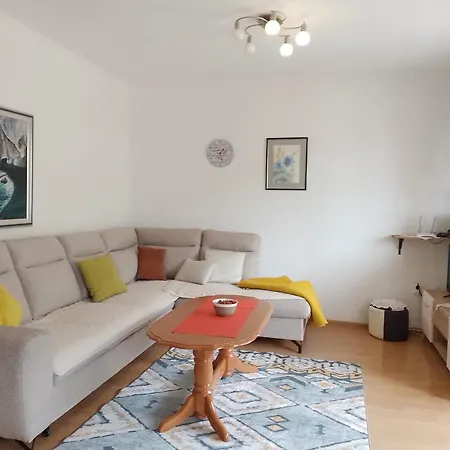 Sanja - 212 モスタル