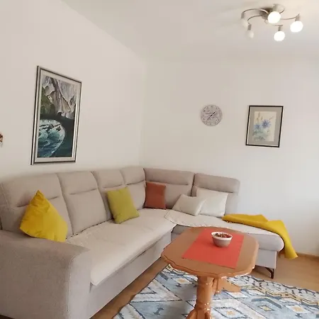 Sanja - 212 モスタル