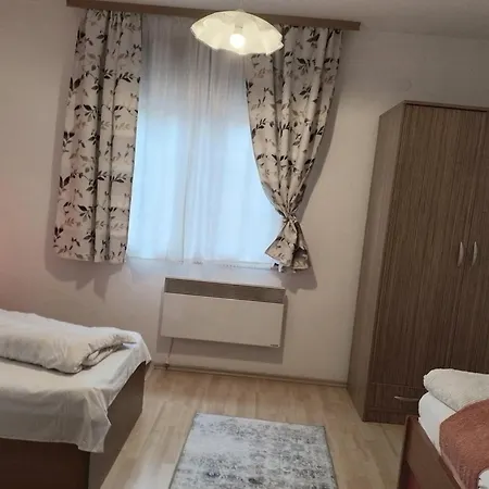 Apartman Sanja - 212 *