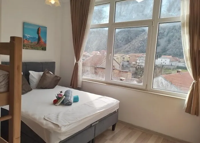 Sanja - 212 * מוסטר